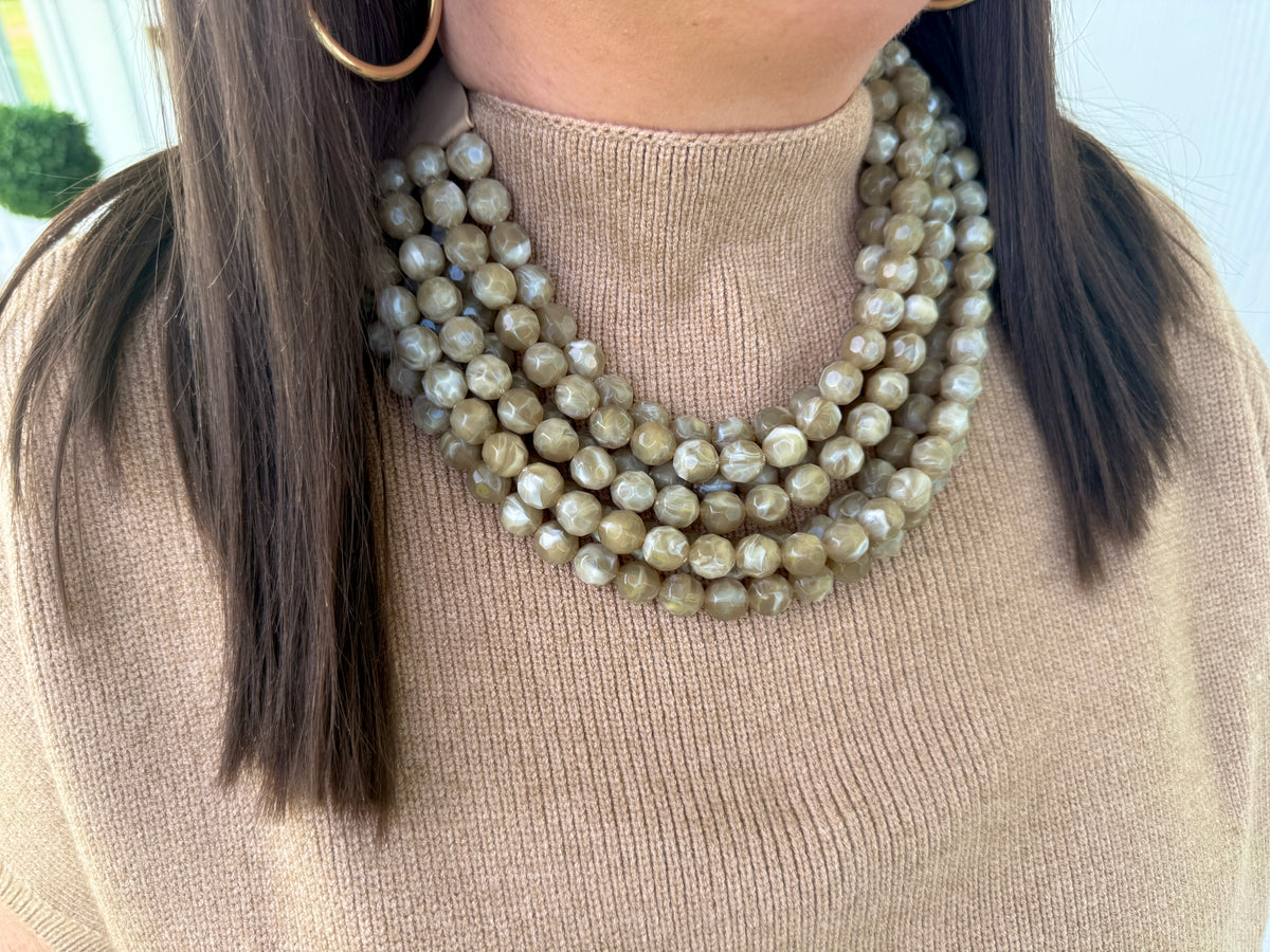 Chunky Beaded Magnetic Necklace